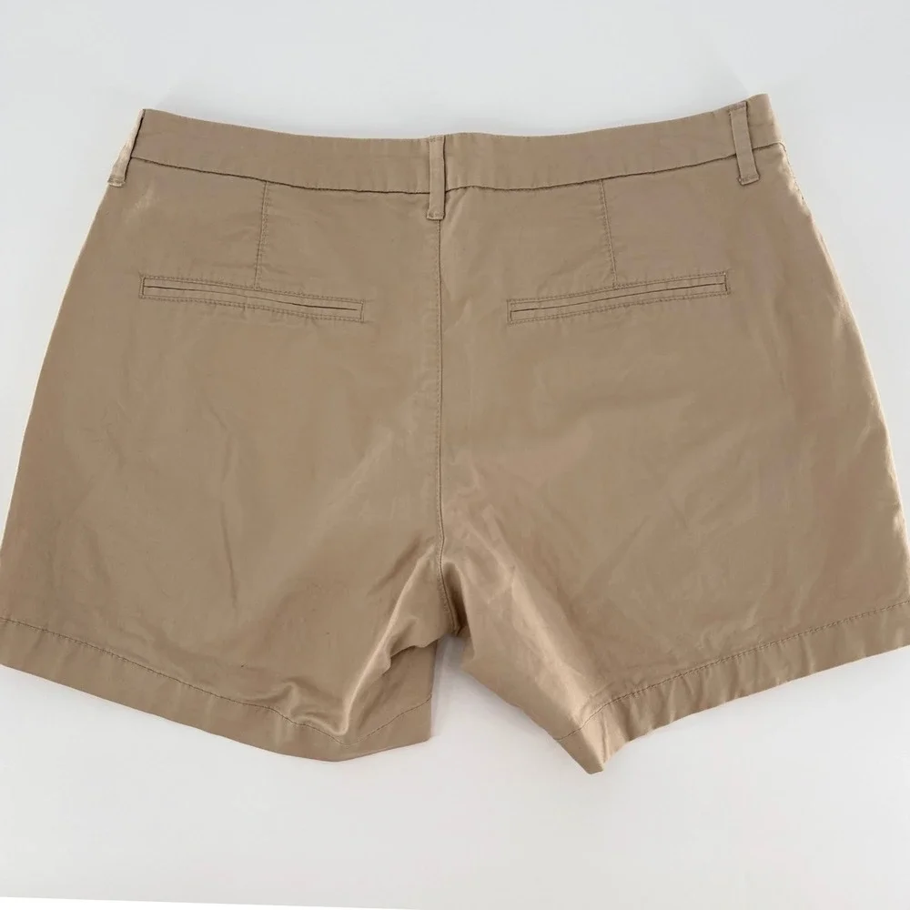 OLD NAVY Everyday Khaki Chino Shorts Tan Stretch Cotton Mid Rise Size 12 GS2577